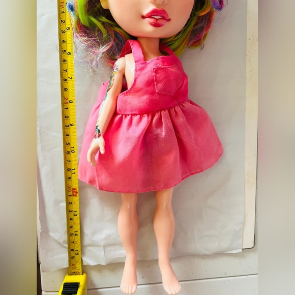 Rainbow HighRainbow High Rainbow Surprise 14-inch doll – Rainbow Dream D… - Picture 2 of 8